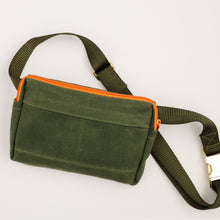 THE Concert Bag / waxed canvas belt bag