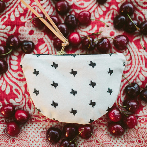 texas print moon pouch