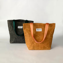 waxed canvas basic tote