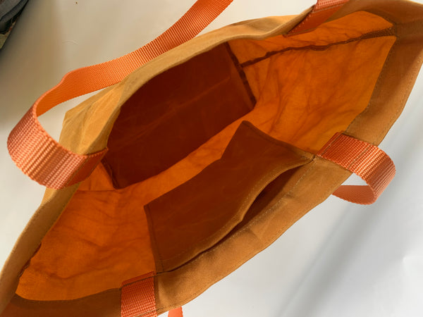 waxed canvas basic tote